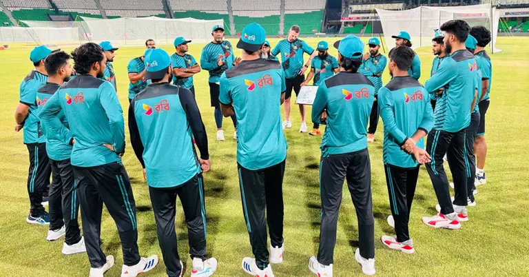 বাংলাদেশ জাতীয় ক্রিকেট দলের পুরানো ছবি
